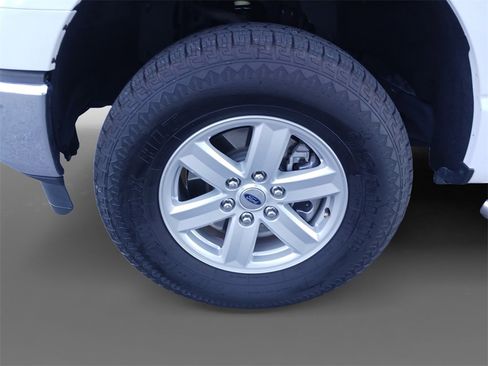 Used 2021 Ford F150 XLT image 15