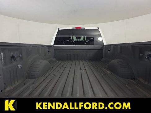 Used 2018 Ford F350 Lariat AWD/4WD image 10