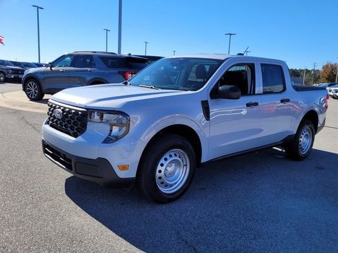 New 2026 Ford Maverick XL image 27