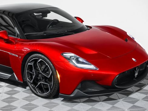 Used 2022 Maserati MC20 Coupe image 5