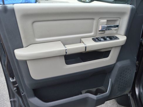 Used 2011 RAM 3500 Big Horn AWD/4WD image 13