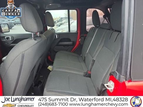 Used 2024 Jeep Wrangler Sahara 4xe image 8