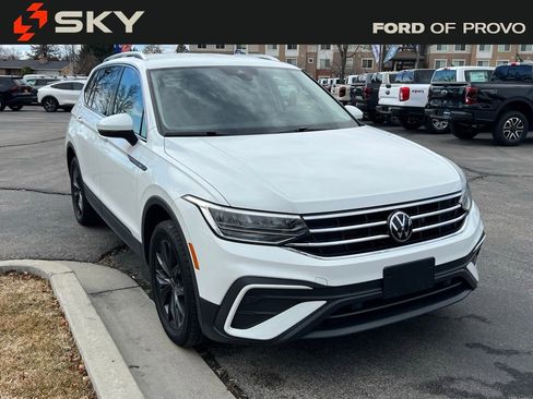 Used 2024 Volkswagen Tiguan SE AWD/4WD image 6