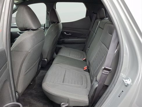 Used 2024 Hyundai Santa Cruz SE image 11