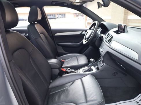 Used 2018 Audi Q3 2.0T Premium image 28