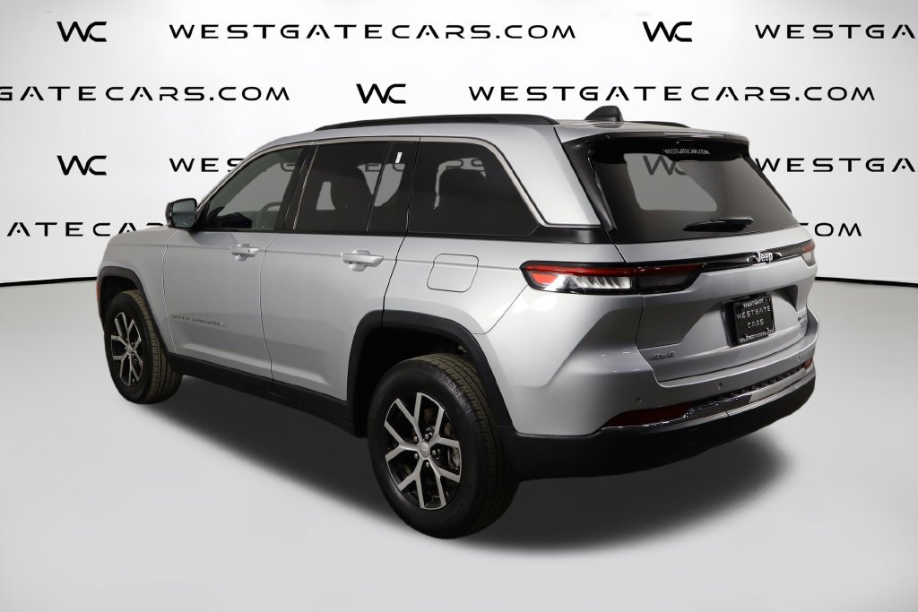 Used 2025 Jeep Grand Cherokee Limited AWD/4WD image 59