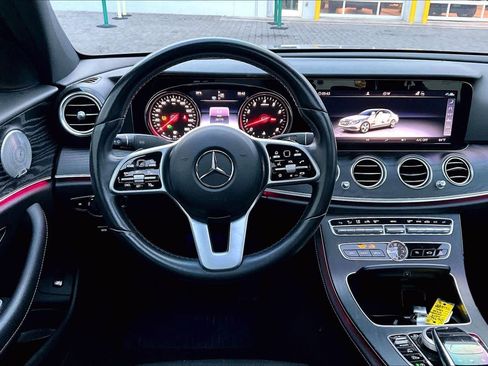 Used 2019 Mercedes-Benz E 450 4MATIC Sedan w/ Premium Package image 6