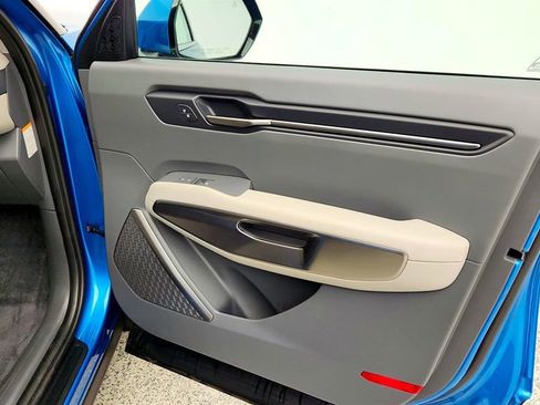 Used 2026 Kia EV9 Wind image 27