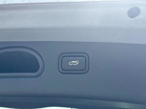 Used 2020 Hyundai Tucson Limited FWD image 14