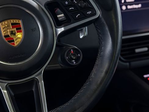 Used 2023 Porsche Cayenne Coupe AWD/4WD image 33