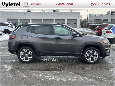 Used 2020 Jeep Compass Limited w/ Rear Convenience Group image 2
