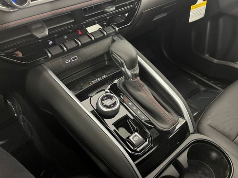 New 2026 Chevrolet Colorado Z71 w/ Technology Package AWD/4WD image 18