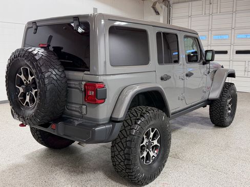 Used 2019 Jeep Wrangler Unlimited Rubicon image 4