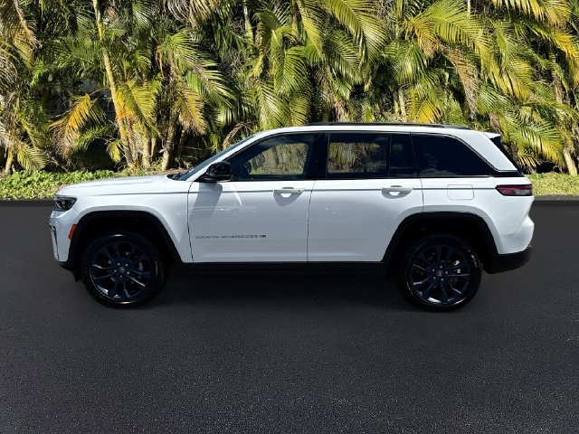 New 2026 Jeep Grand Cherokee Limited AWD/4WD image 2