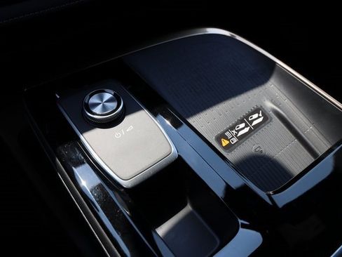 New 2026 Buick Enclave Avenir image 26