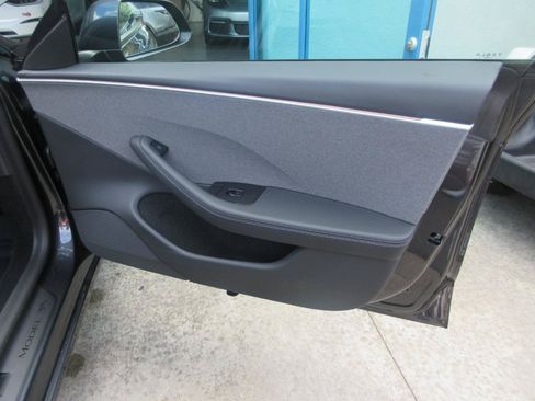 Used 2024 Tesla Model 3 RWD image 21