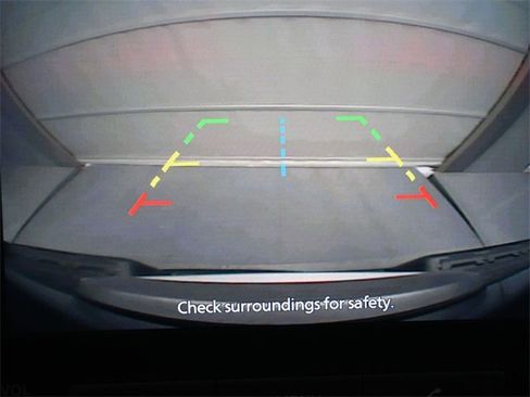 Used 2023 Nissan Frontier S w/ Technology Package image 7