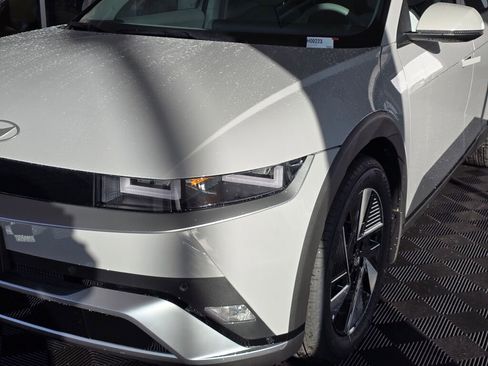 New 2026 Hyundai Ioniq 5 SE image 10