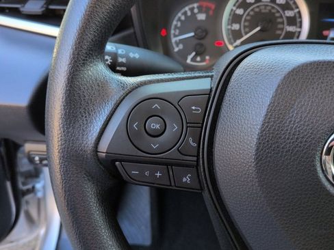Certified 2022 Toyota Corolla LE image 17