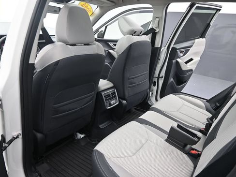 Used 2024 Subaru Forester Premium AWD/4WD image 15