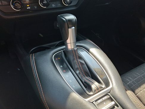 Used 2023 Honda HR-V Sport image 15