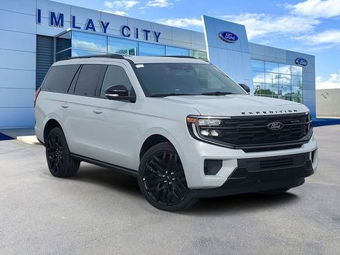 New 2026 Ford Expedition Platinum w/ Stealth Performance Package AWD/4WD image 1