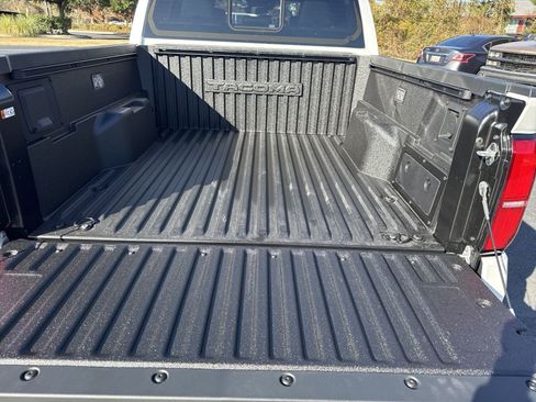 New 2024 Toyota Tacoma Limited AWD/4WD image 40