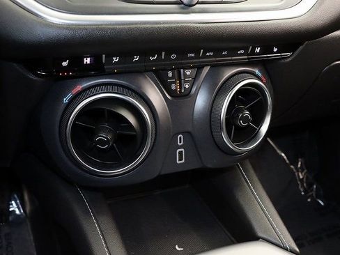 Used 2024 Chevrolet Blazer LT image 19