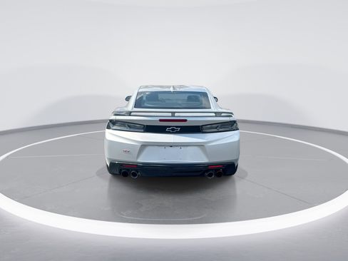 Used 2018 Chevrolet Camaro SS w/ Redline Edition RWD image 8