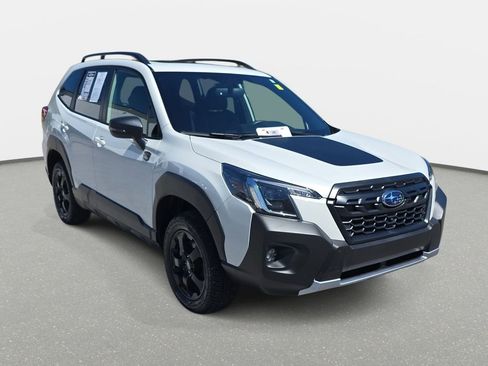 Certified 2025 Subaru Forester Wilderness w/ Convenience Package AWD/4WD image 3
