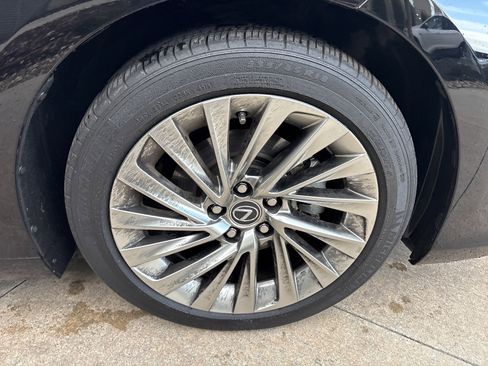 Certified 2019 Lexus ES 350 Luxury image 13