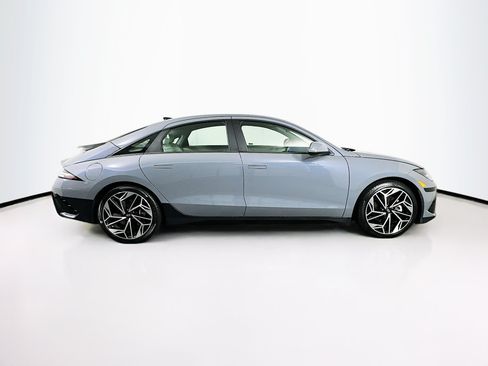 Used 2023 Hyundai Ioniq 6 SEL RWD image 10