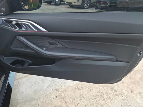 Used 2025 BMW M4 xDrive Competition AWD/4WD image 19