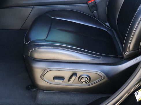 Used 2024 Jeep Grand Cherokee Limited image 15