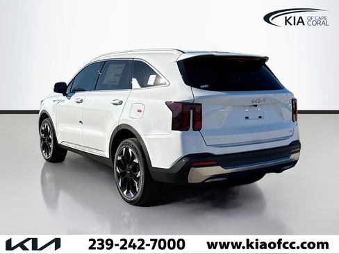 New 2026 Kia Sorento EX AWD/4WD image 4