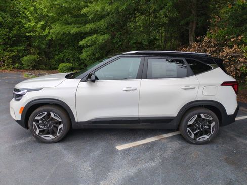 New 2026 Kia Seltos SX AWD/4WD image 4