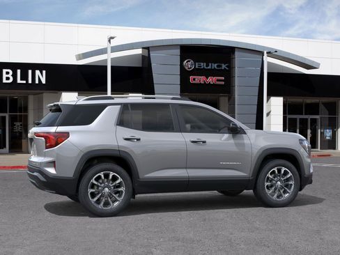 New 2026 GMC Terrain Elevation w/ Elevation Premium Package image 3