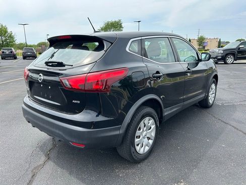 Used 2018 Nissan Rogue Sport S AWD/4WD image 8
