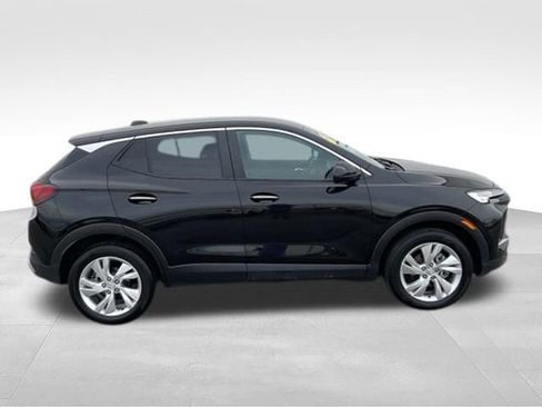 Used 2025 Buick Encore GX Preferred AWD/4WD image 4