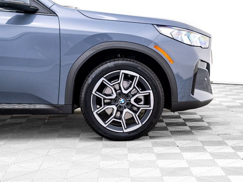 Certified 2025 BMW X2 xDrive28i image 33