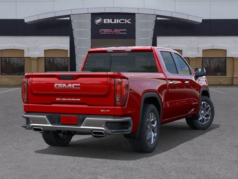 New 2026 GMC Sierra 1500 SLT image 4