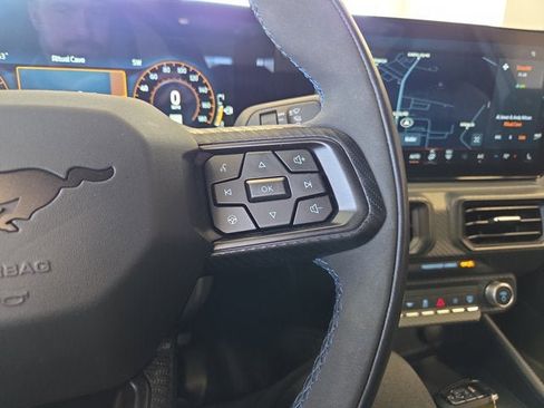 Used 2025 Ford Mustang Dark Horse image 30