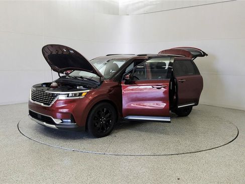 Used 2022 Kia Carnival SX Prestige FWD image 10