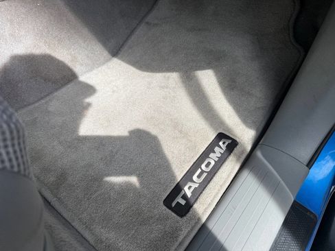 Used 2007 Toyota Tacoma 4x4 Double Cab image 34