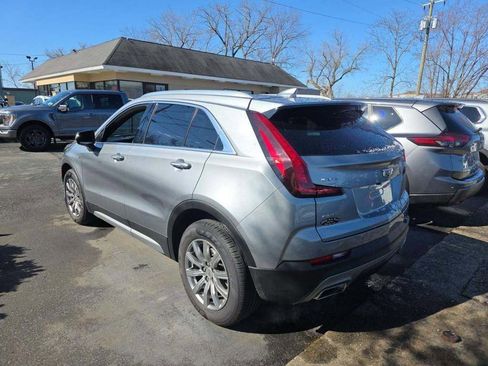Used 2023 Cadillac XT4 Premium Luxury w/ Cold Weather Package AWD/4WD image 3