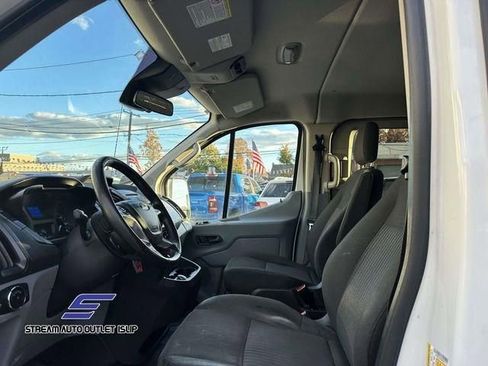 Used 2017 Ford Transit 350 XLT image 17