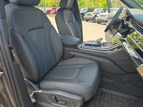 Used 2025 Audi Q7 2.0T Premium Plus AWD/4WD image 10