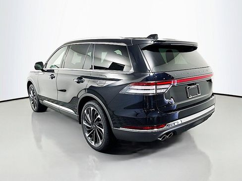 New 2025 Lincoln Aviator Reserve w/ Luxury Package image 5