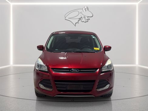 Used 2016 Ford Escape SE FWD image 8