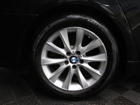 Used 2014 BMW 740i image 6